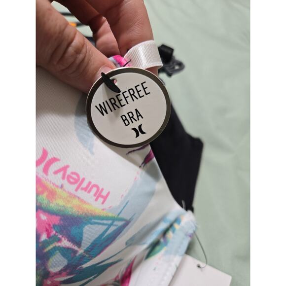Hurley 36C women's two pack wireless bras new with tags - Picture 6 of 9